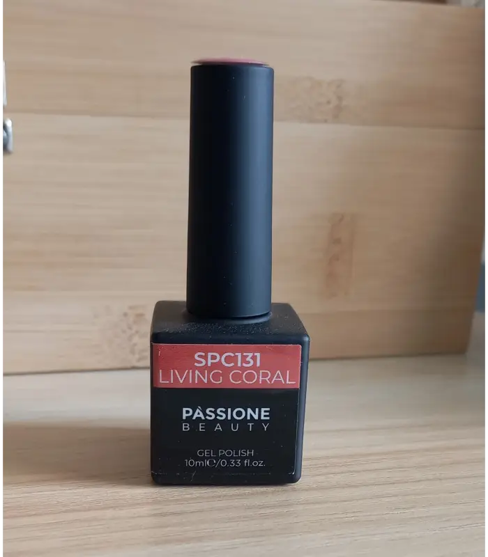 vernis coral pour ongle