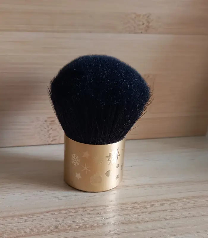 plumeau pour onglerie. M.E.A Studio Aura