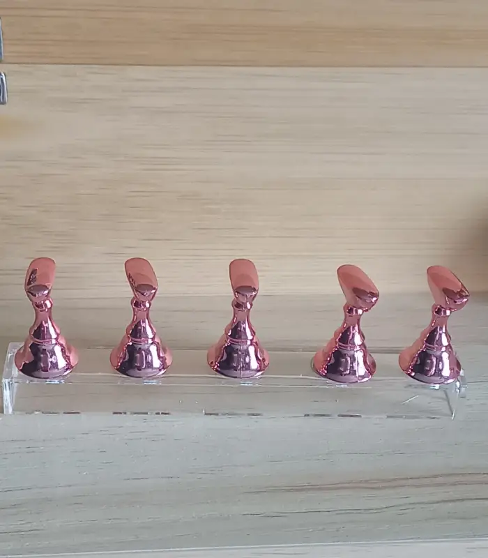 porte capsule pour ongle. M.E.A Studio Aura