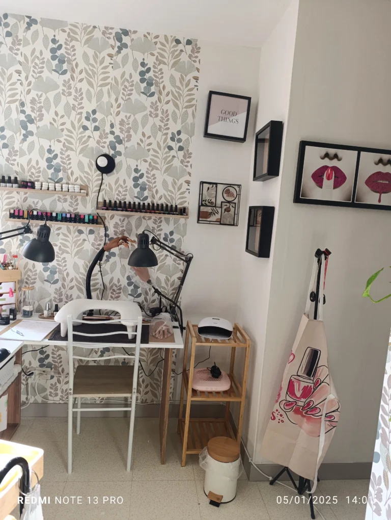 salon onglerie. M.E.A Studio Aura