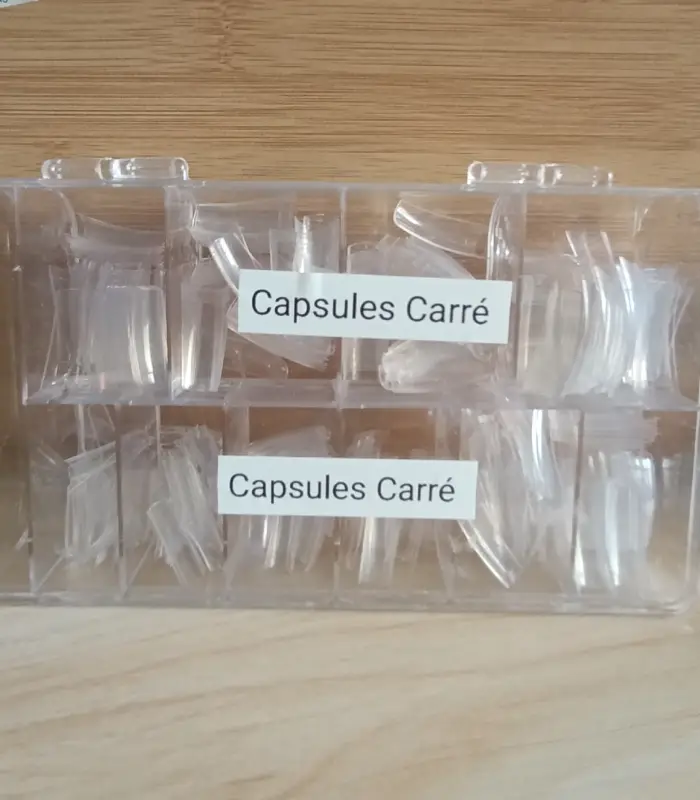 Capsule americaine pour press on nails. M.E.A Studio Aura