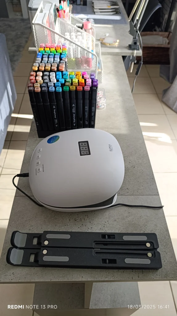 Bureau pour onglerie.M.E.A Studio Aura