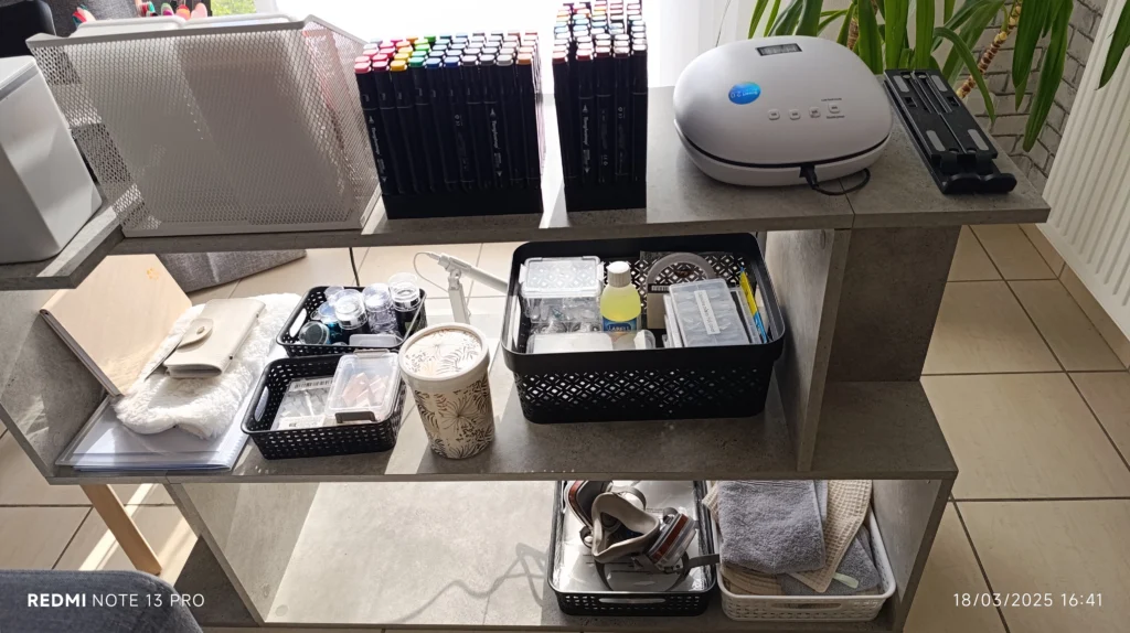 Bureau pour onglerie. M.E.A Studio Aura