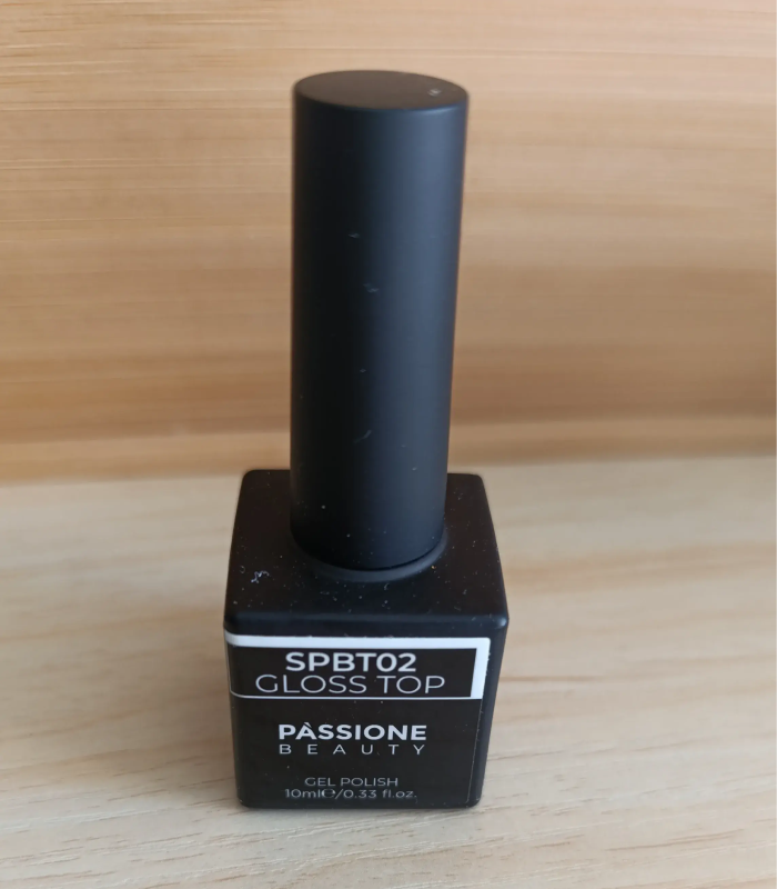 Top coat pour ongle. M.E.A Studio Aura