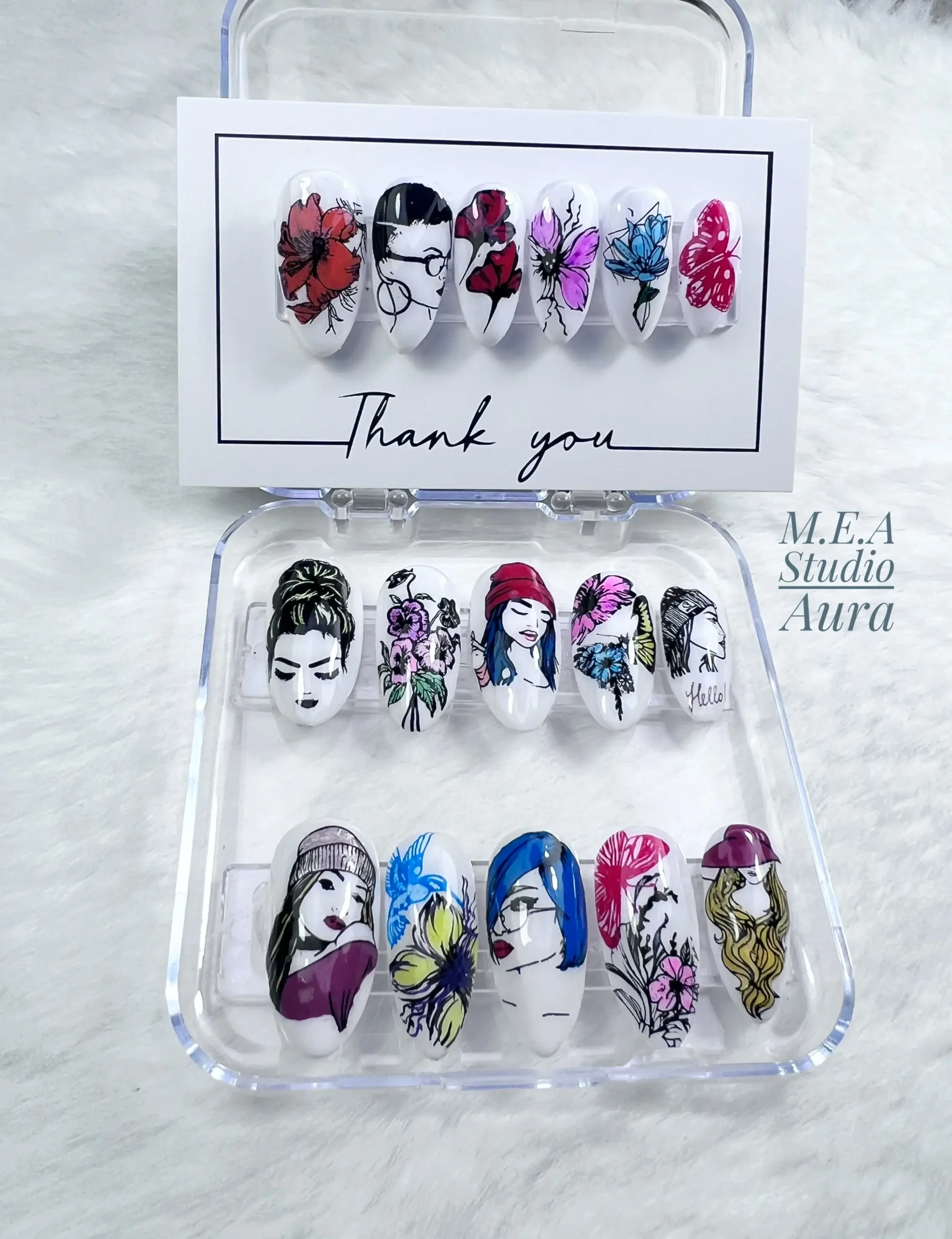 M.e.a studio aura. press on nails (12)