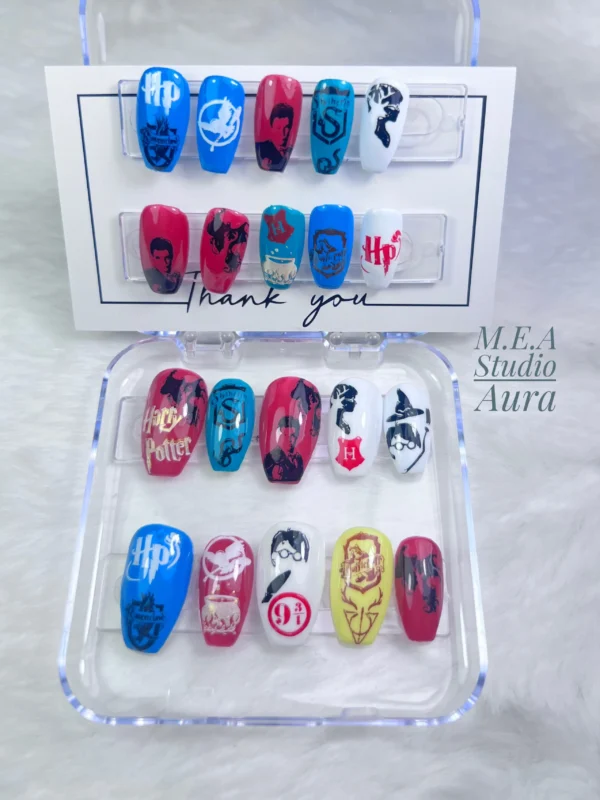 Faux ongles harry potter. m.e.a studio aura (1)