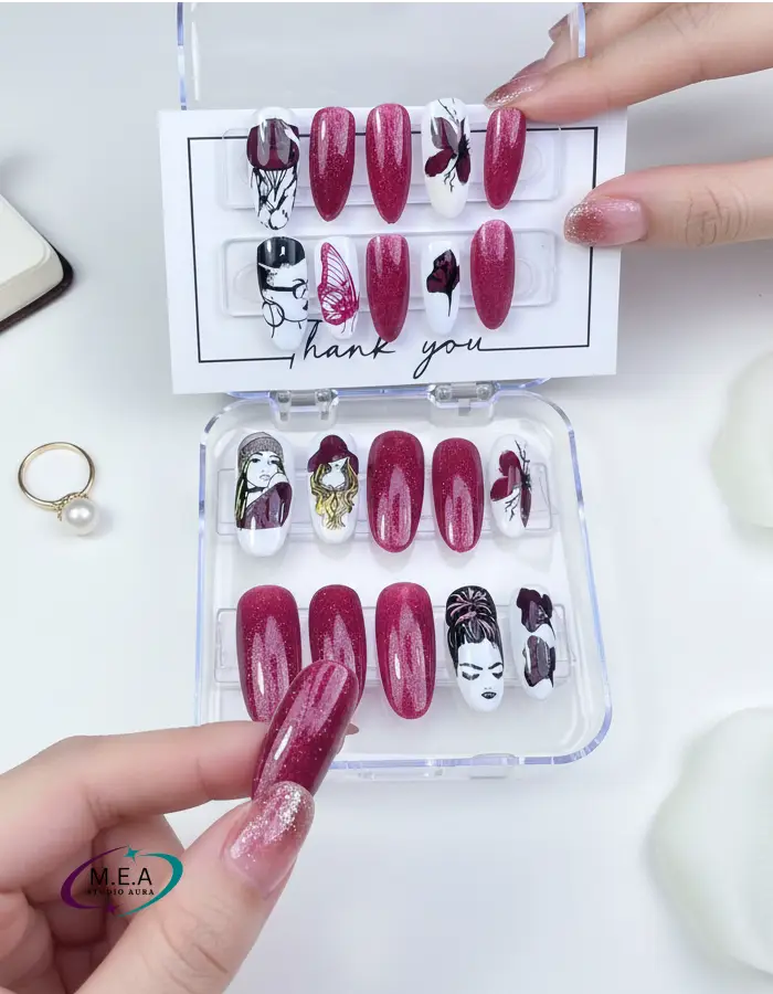 Press on nails.M.E.A Studio Aura (1)