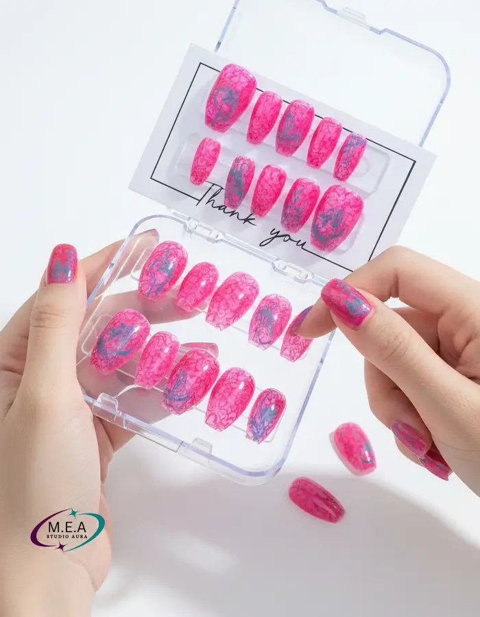 Press on nails.M.E.A Studio Aura (16)