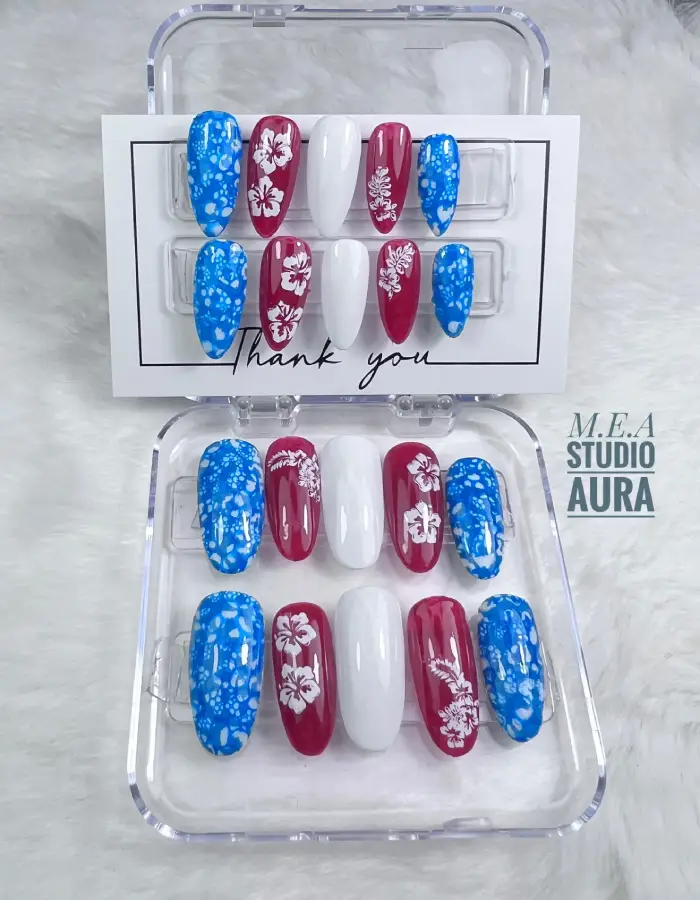 Press on nails bleu et rouge