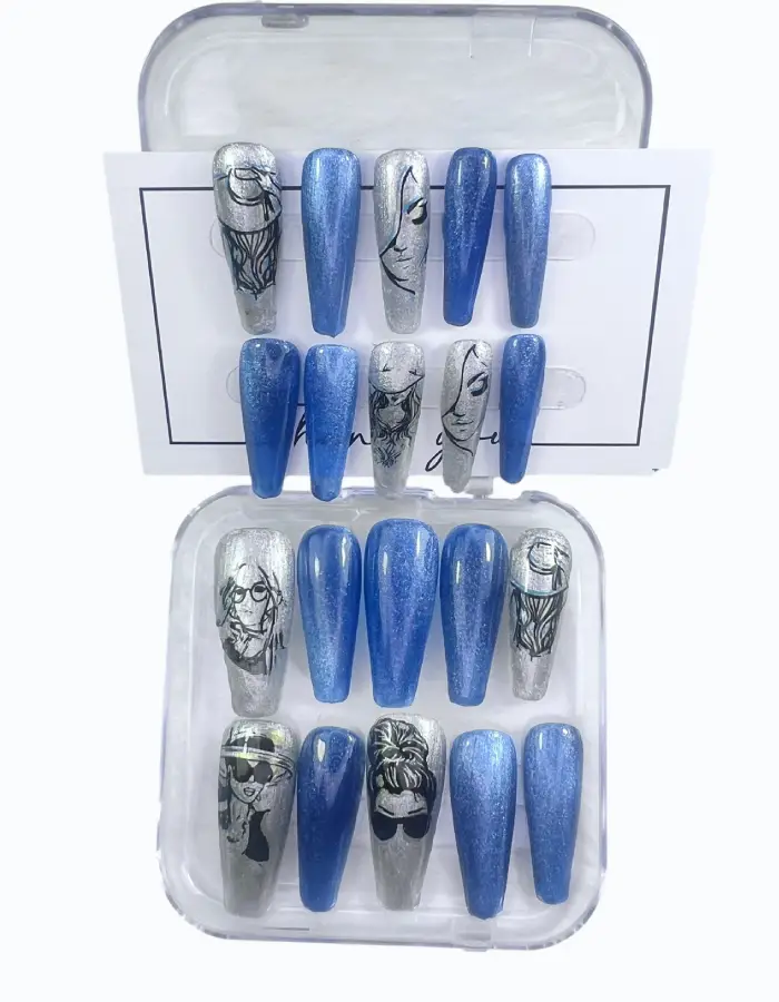 Press on nails . M.E.A Studio Aura (3)