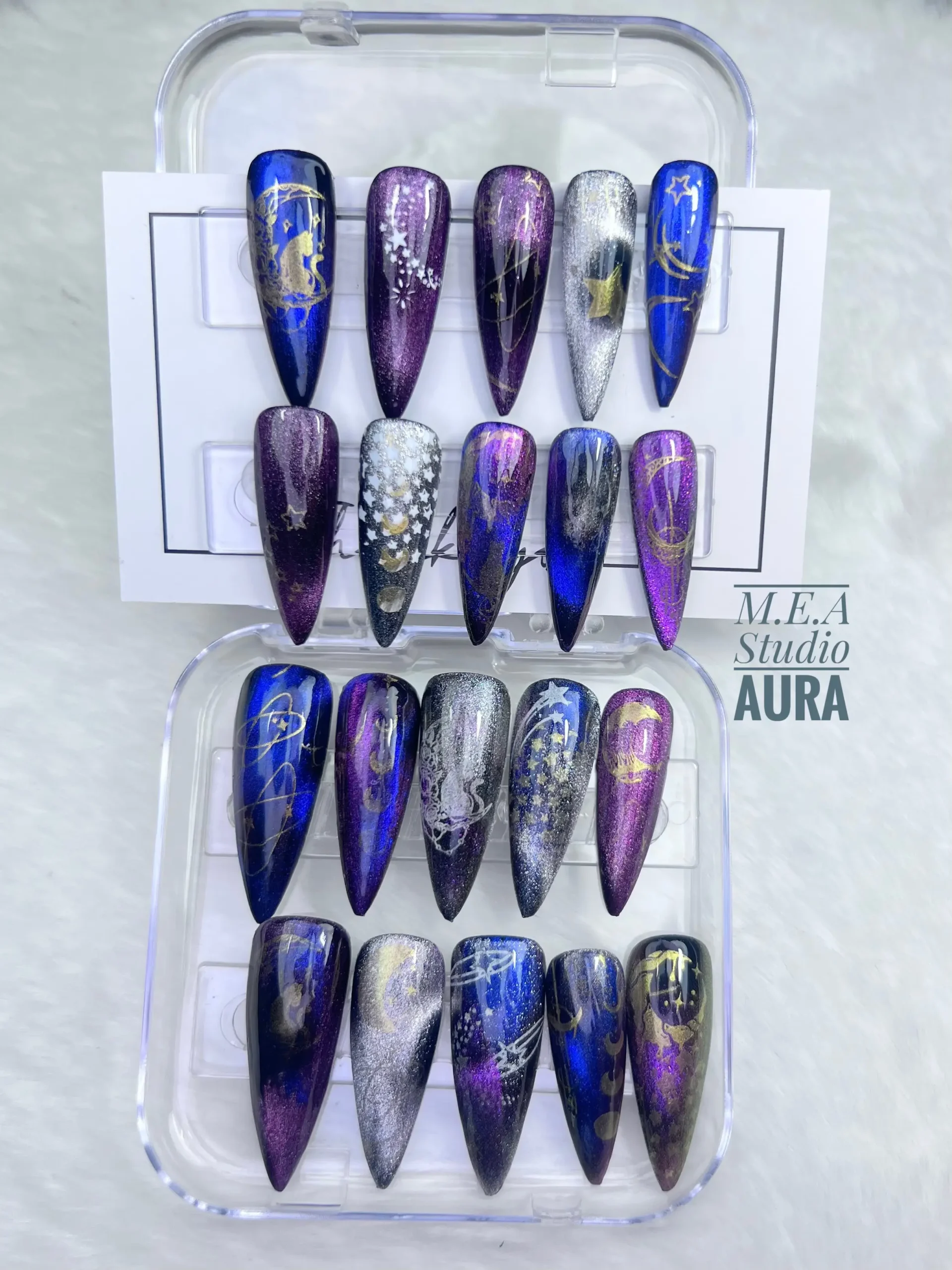 Galaxie press on nails.m.e.a studio aura