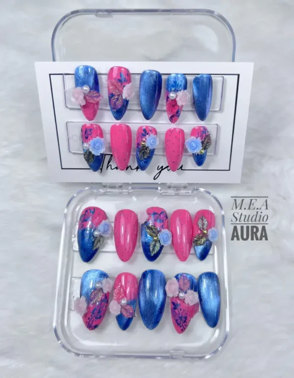 Rose & Bleu Lunaire – Élégance magnétique et florale