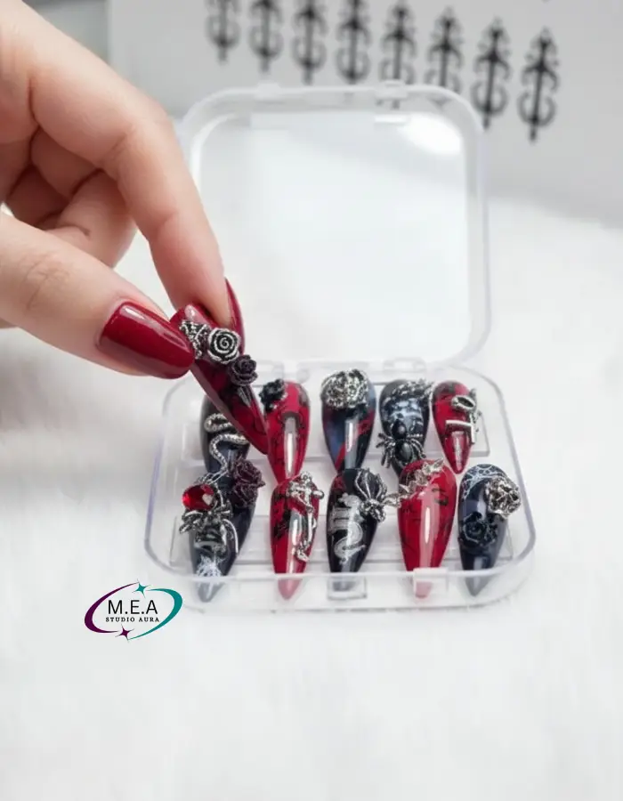 Presss on nails.M.E.A Studio Aura (2)