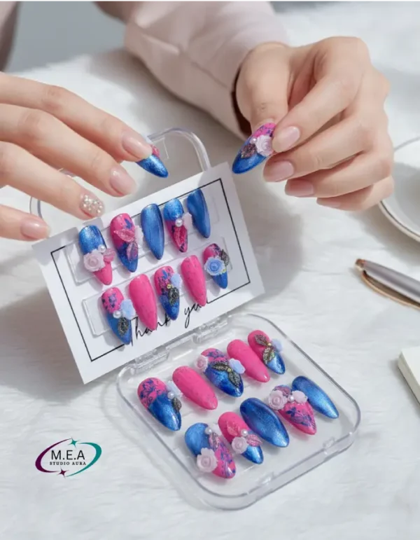 Rose & Bleu Lunaire – Élégance magnétique et florale