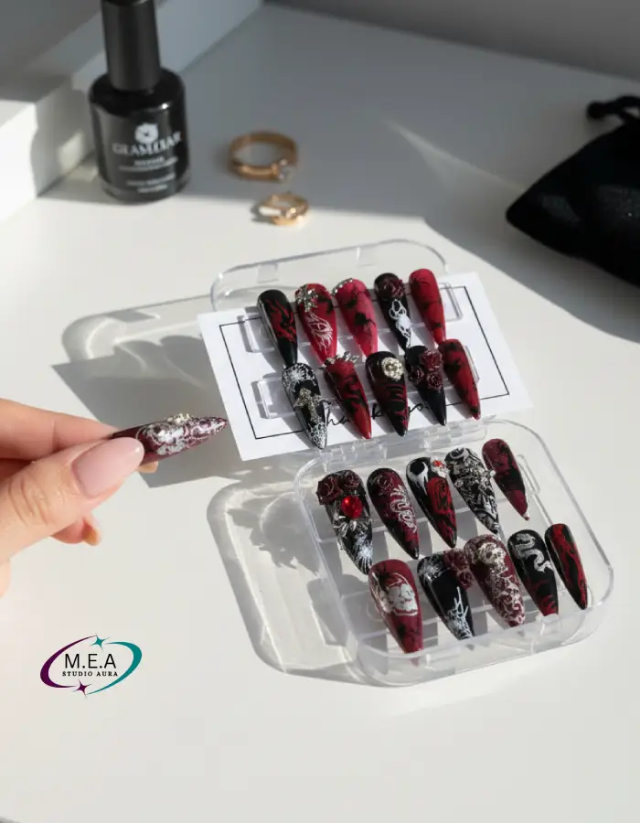M.E.A Studio Aura. Press on nails (2)